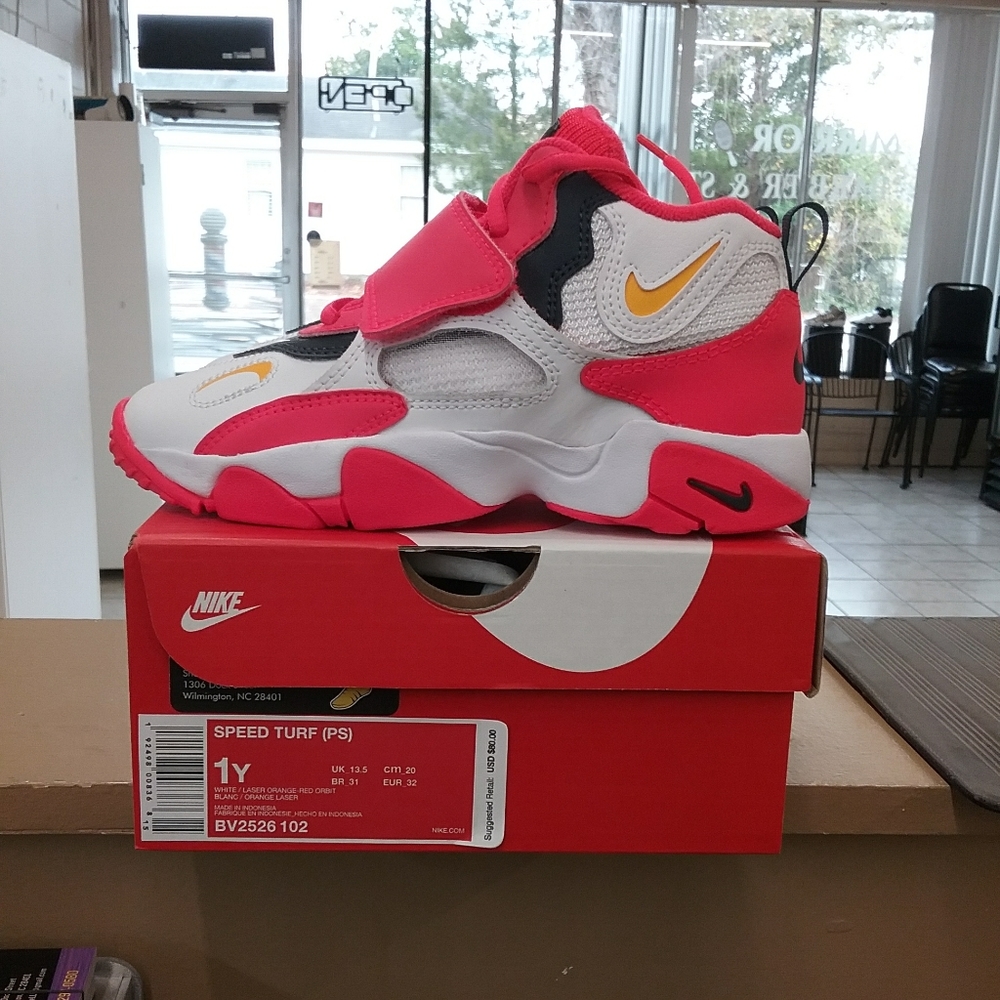 Nike Air Max Speed Turf